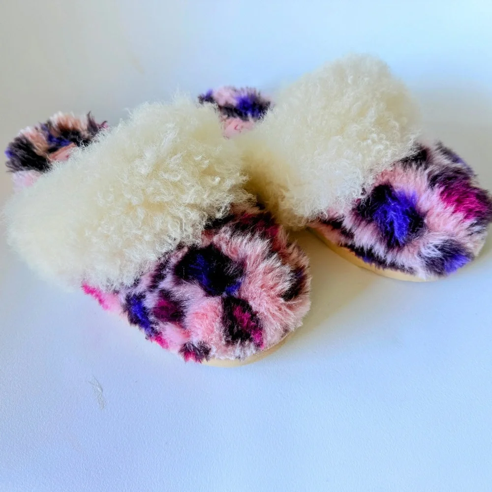 UGG Fluff Yeah Slide Slippers Kids Size 2 Pink Purple Tie Dye Shearling